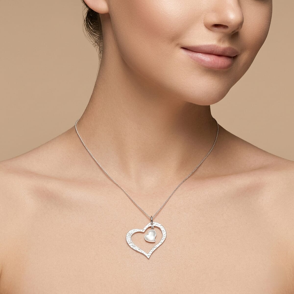 Bali Legacy Mother Of Pearl Heart Pendant without Chain in Sterling Silver image number 2