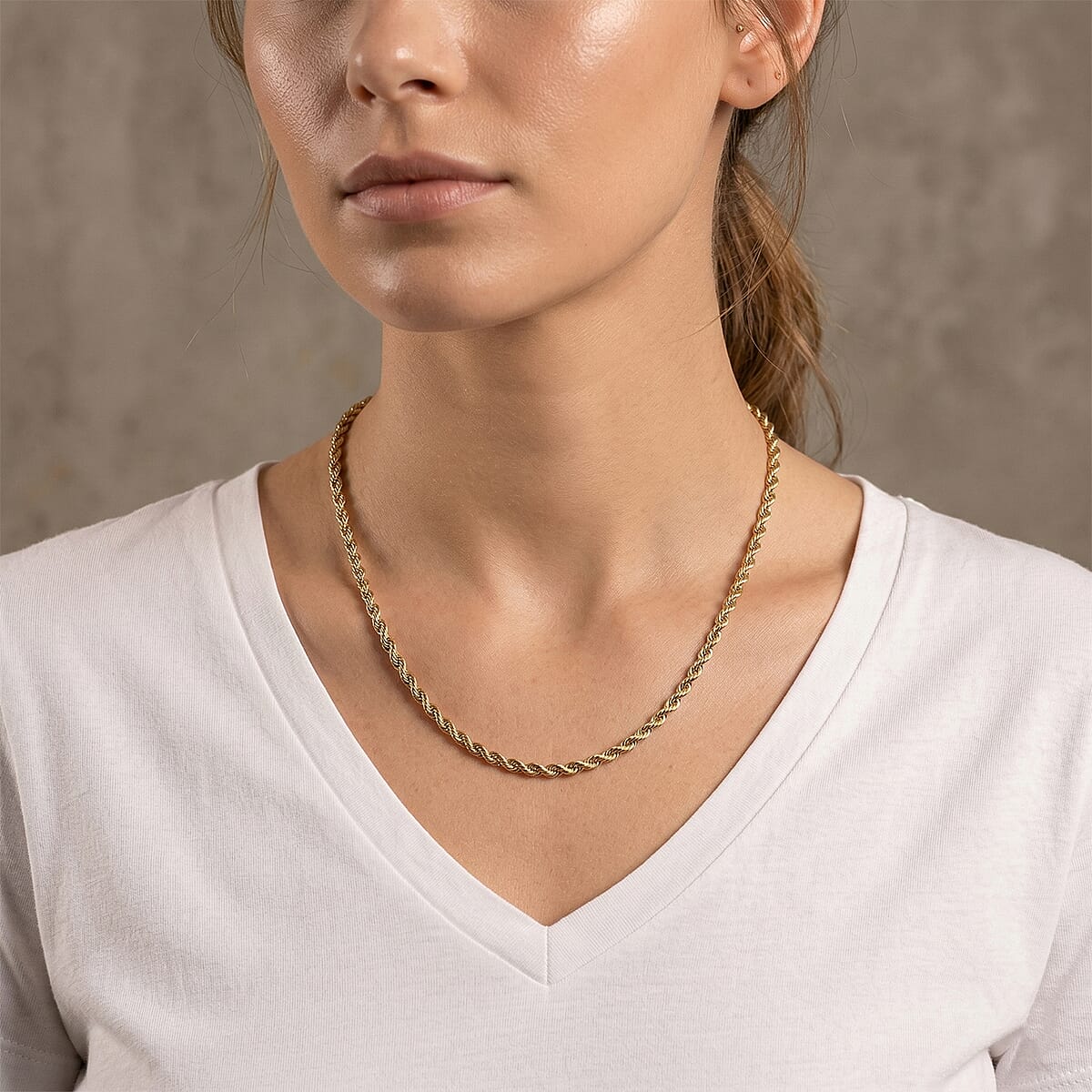 2.7mm Silk Rope Chain Necklace in 14K Yellow Gold (18 Inches) 3.25 Grams image number 2
