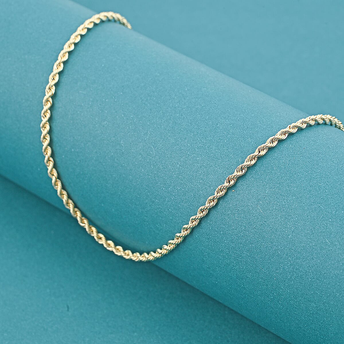 2.3mm Silk Rope Chain Necklace in 14K Yellow Gold (18 Inches) 2.37 Grams image number 1