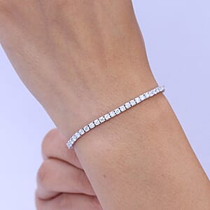 Luxuriant Lab Grown Diamond&nbsp;G-H SI 4.35 ctw Tennis Bracelet 1 Row in Rhodium Over Sterling Silver (6.50 In) (Delivery in 7-10 Days)