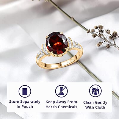 Luxoro AAA Red Zircon and Diamond I2 5.85 ctw Sunset Royal Spark Ring in 10K Yellow Gold (Size 7.0)