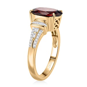 Luxoro AAA Red Zircon and Diamond I2 5.85 ctw Sunset Royal Spark Ring in 10K Yellow Gold (Size 8.0)