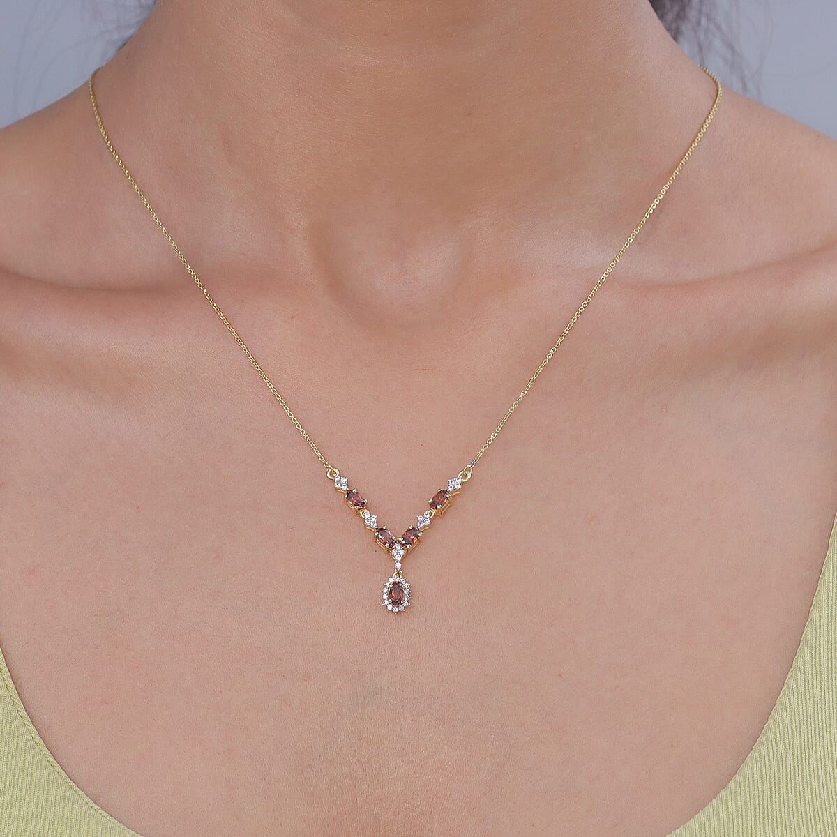 D'Joy AAA Red Zircon and White Zircon 2.30 ctw Neckalce in 18K Vermeil Yellow Gold Over Sterling Silver 18-20 Inches image number 2