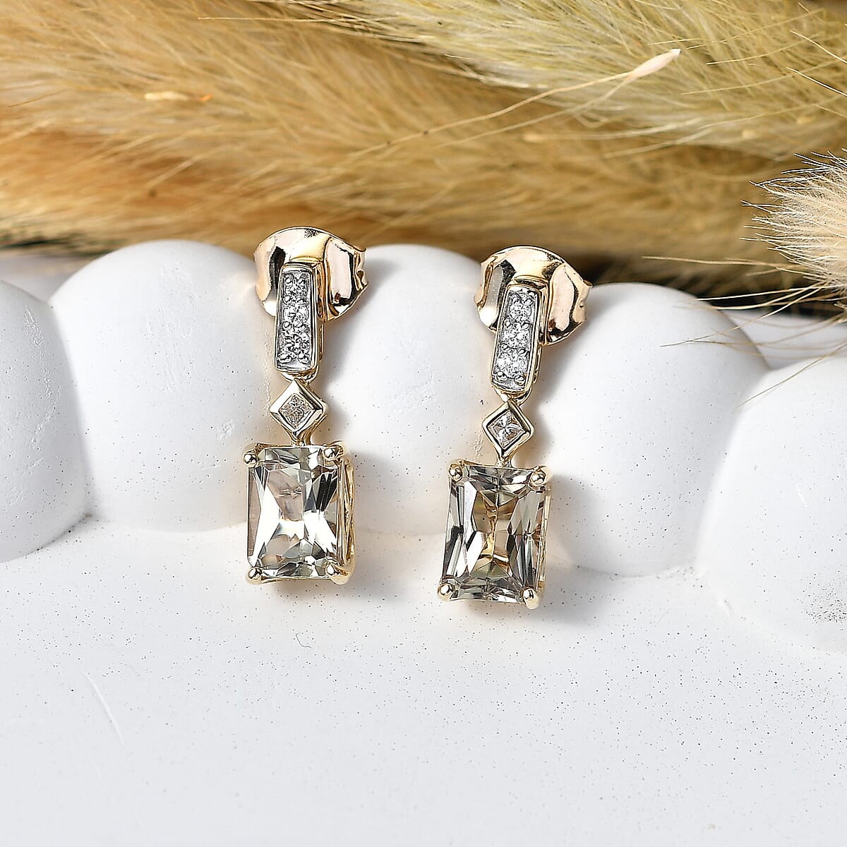 Certified & Appraised Luxoro AAA Turkizite and Diamond I2 2.55 ctw Earrings in 10K Yellow Gold image number 1