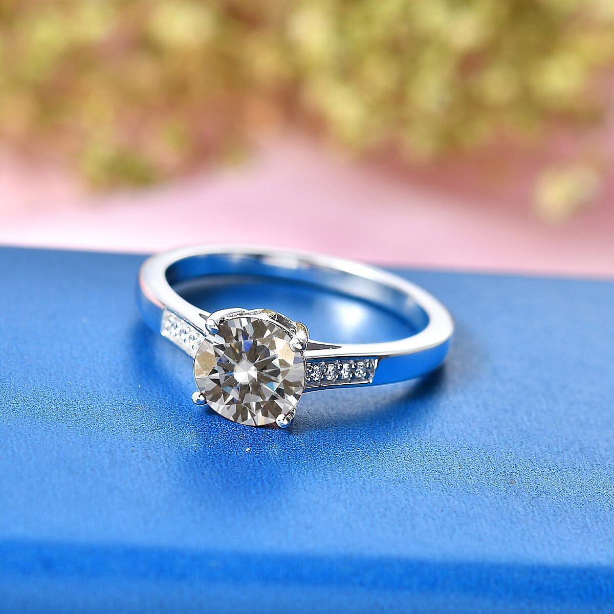 D'Joy Moissanite 1.25 ctw Ring in Rhodium Over Sterling Silver (Size 11.5) image number 1