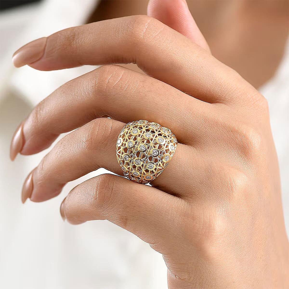 Luxuriant Lab Grown Diamond G-H SI 1.35 ctw Ring in 18K Vermeil Yellow Gold Over Sterling Silver (Size 6.0) image number 1