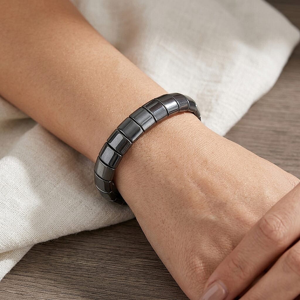 Hematite 250.00 ctw Stretch Bracelet (6.5-7In)