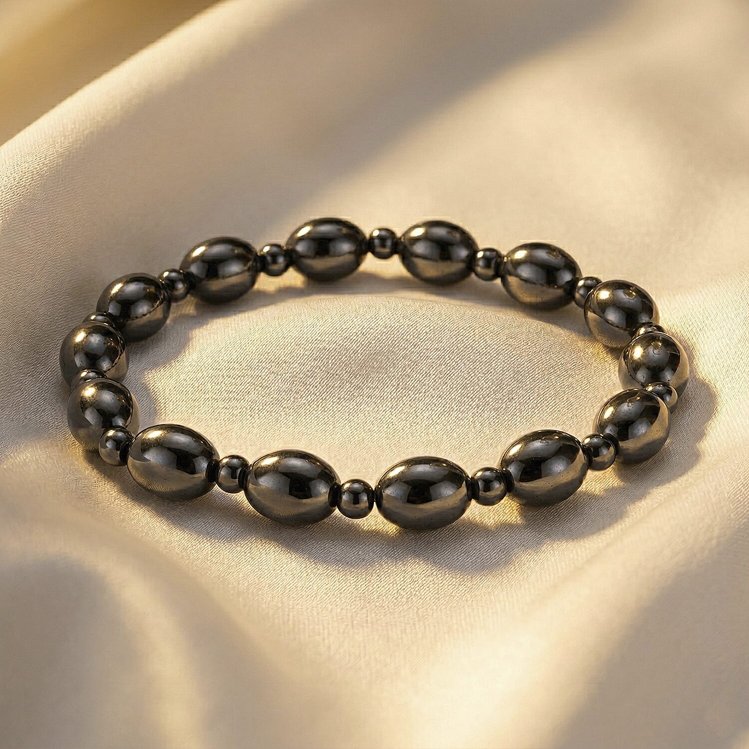 Hematite 120.00 ctw Stretch Bracelet (6.5-7In)