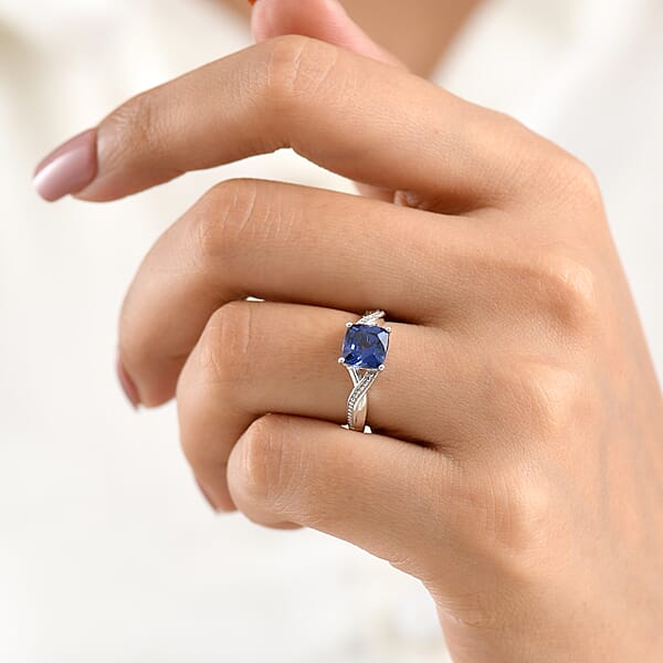 D'Joy Lab Created Blue Sapphire 2.20 ctw Ring in Rhodium Over Sterling Silver (Size  6.0)