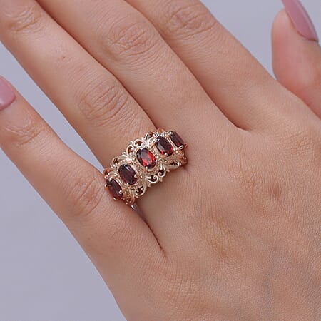 Mozambique Garnet / 6 - Product card gallery slide 3 (10202280395065)