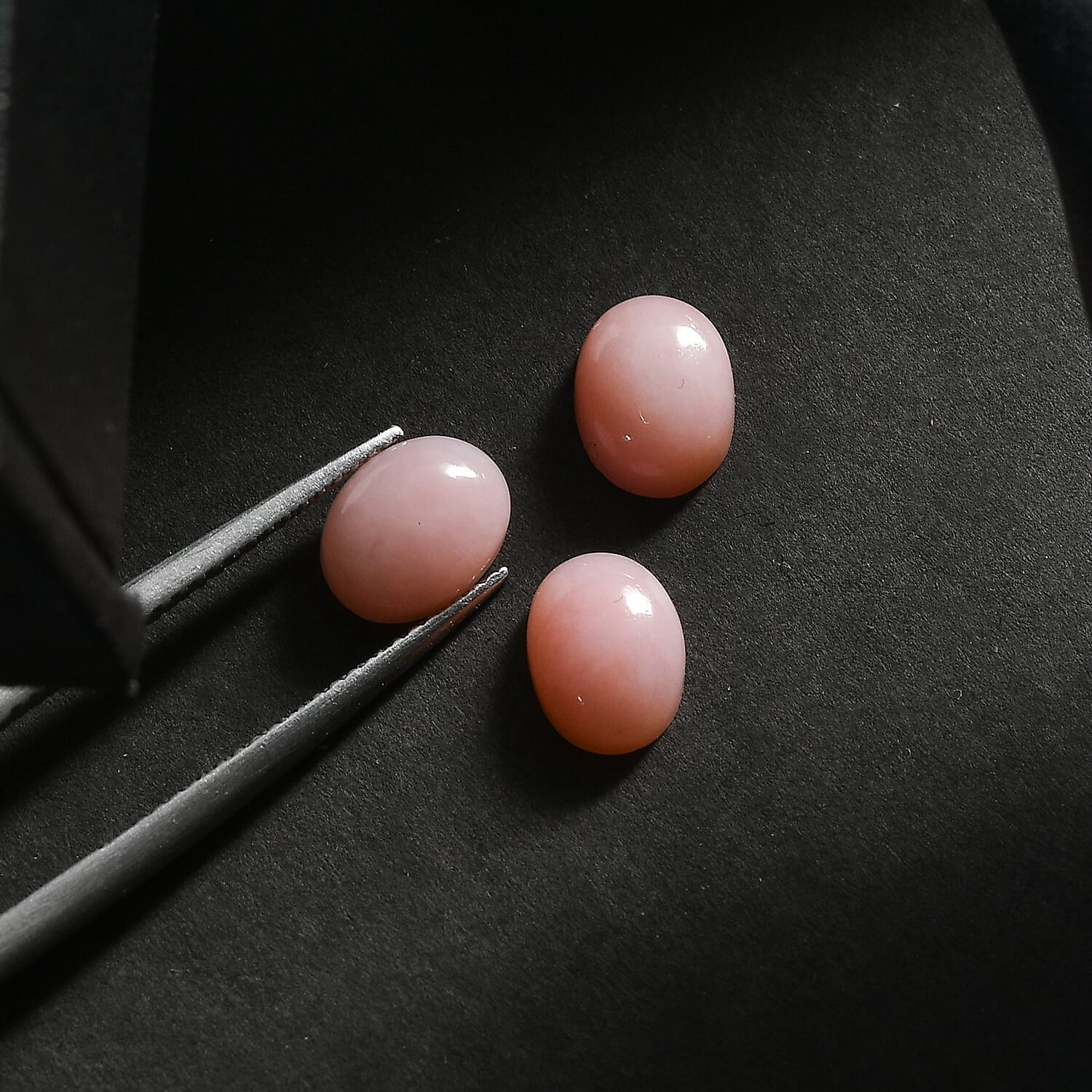 Peruvian Pink Opal Set of 3 (Ovl 8x6 mm) 3.07 ctw