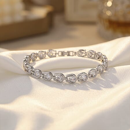 Simulated Diamond - Product card gallery slide 2 (10179752198457)
