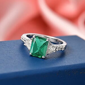 D'Joy Lab Grown Emerald and Moissanite 3.10 ctw Ring in Rhodium Over Sterling Silver (Size 9.0)