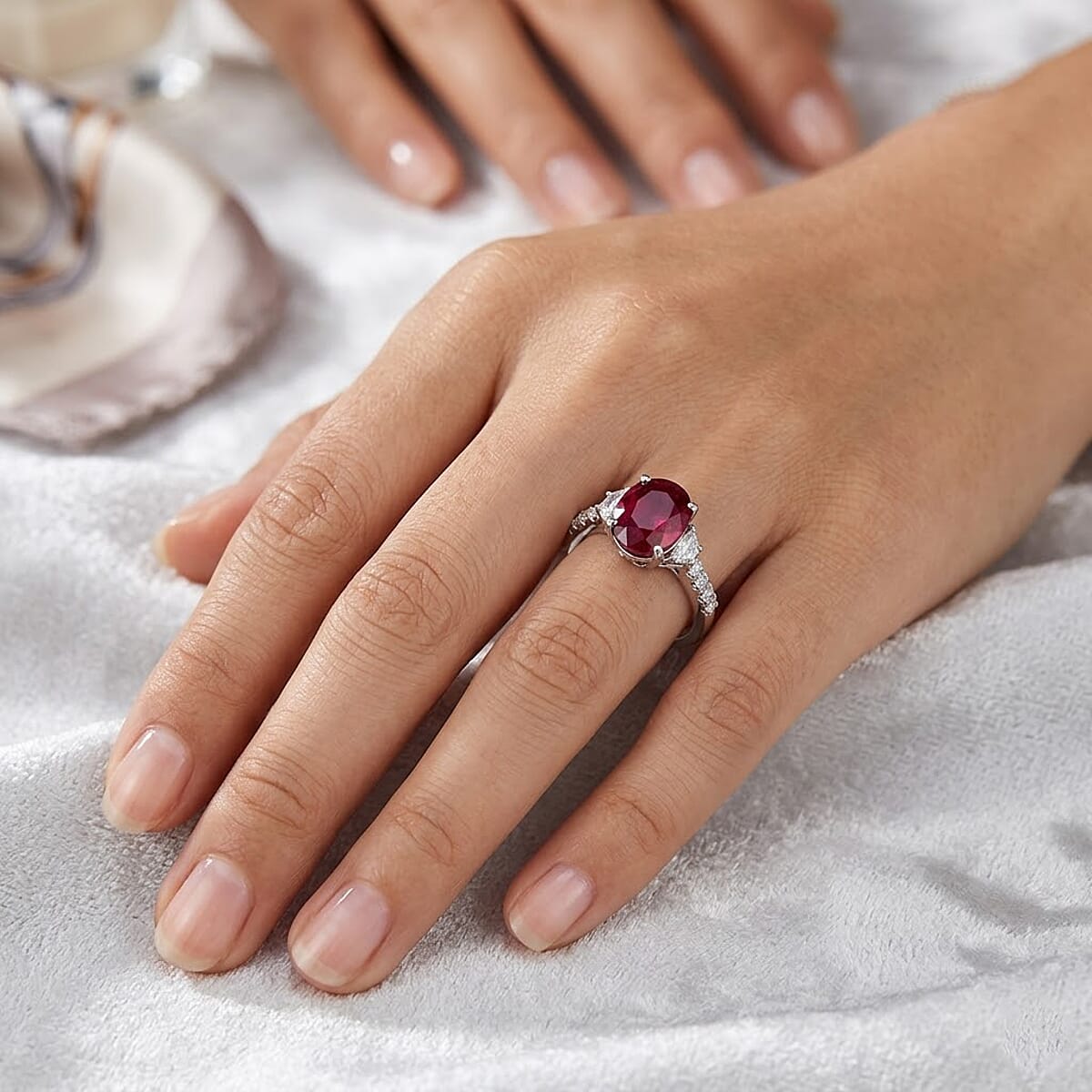 D'Joy Niassa Ruby (FF) and Moissanite 3.40 ctw Ring in Rhodium Over Sterling Silver (Size 7.0) image number 2