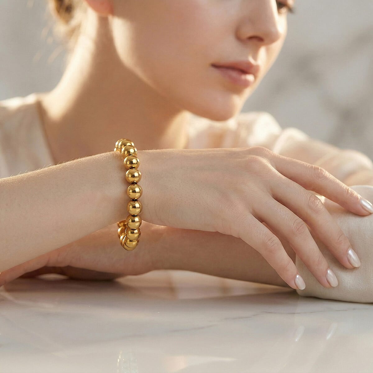 Golden Color Terahertz 120.00 ctw Stretch Bracelet image number 2