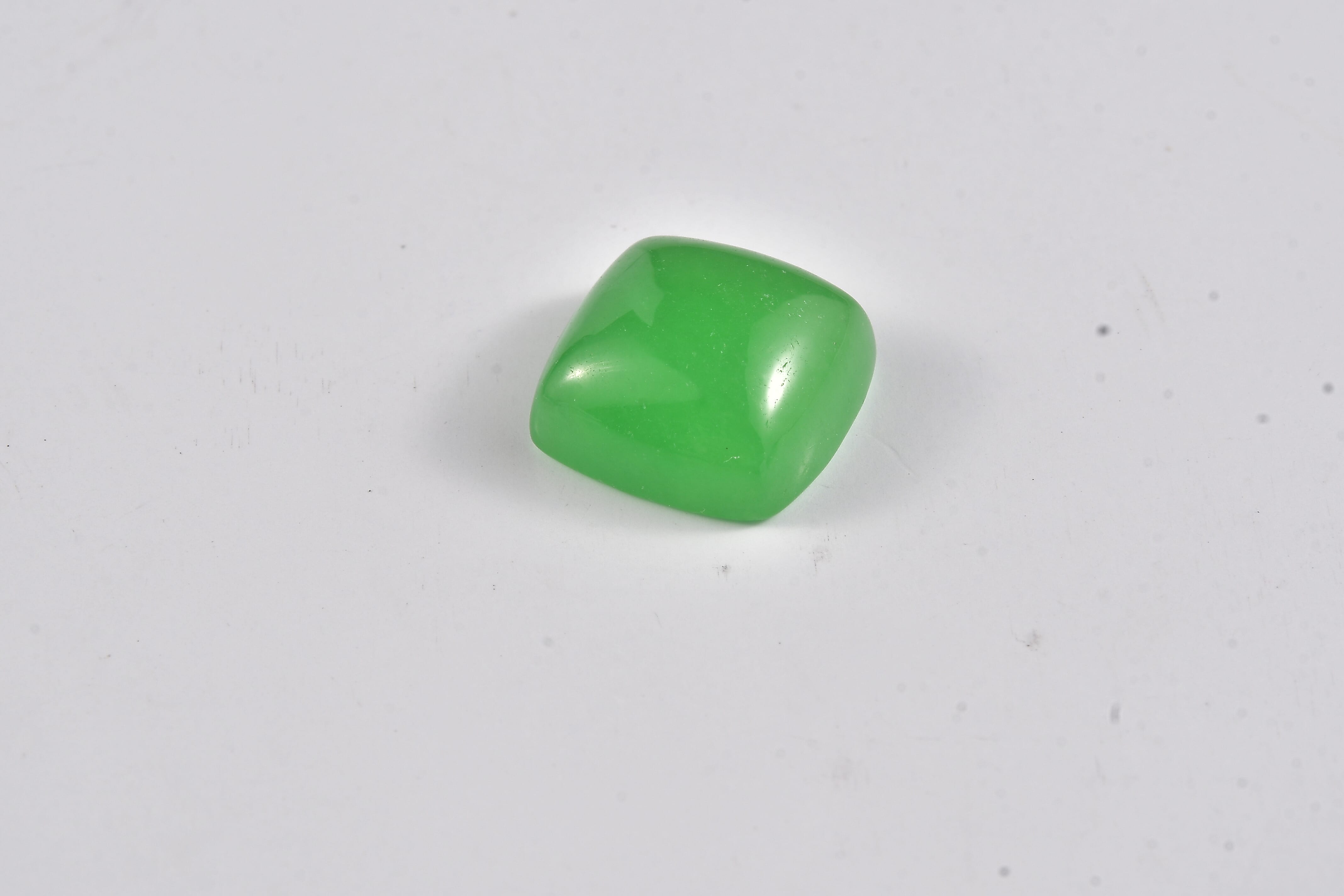 Premium Green Jade (D) (Cush 12x12 mm) 6.92 ctw