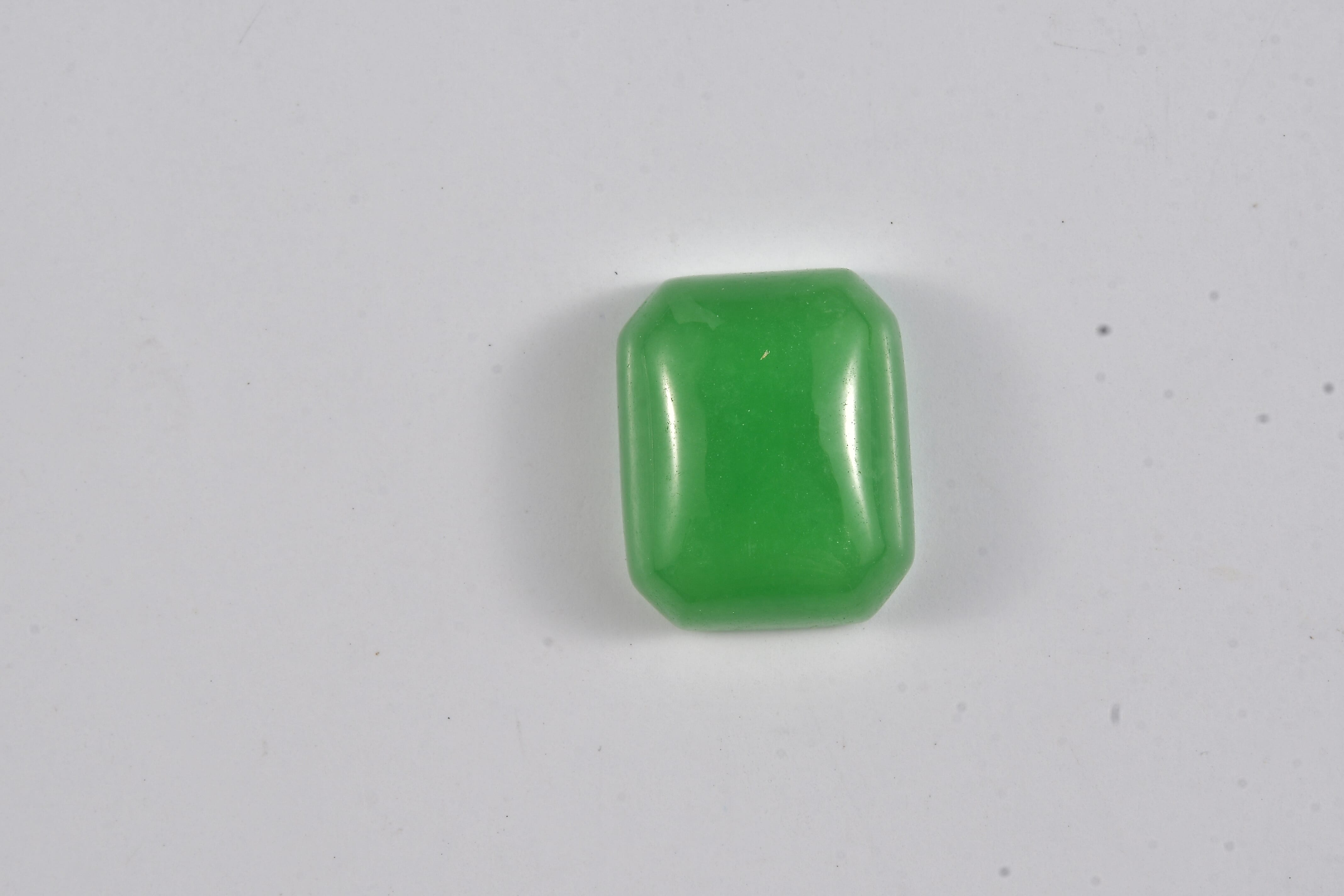 Green Jade (D) (Oct 11x9 mm) 5.30 ctw