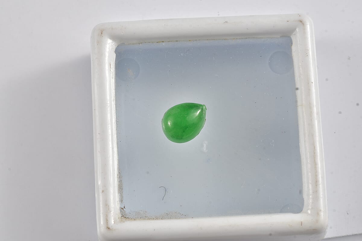 Premium Green Jade (D) (Pear 9x7 mm) 2.00 ctw image number 3