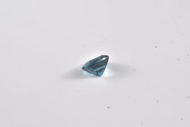 London Blue Topaz (Cush 6x6 mm) 1.06 ctw