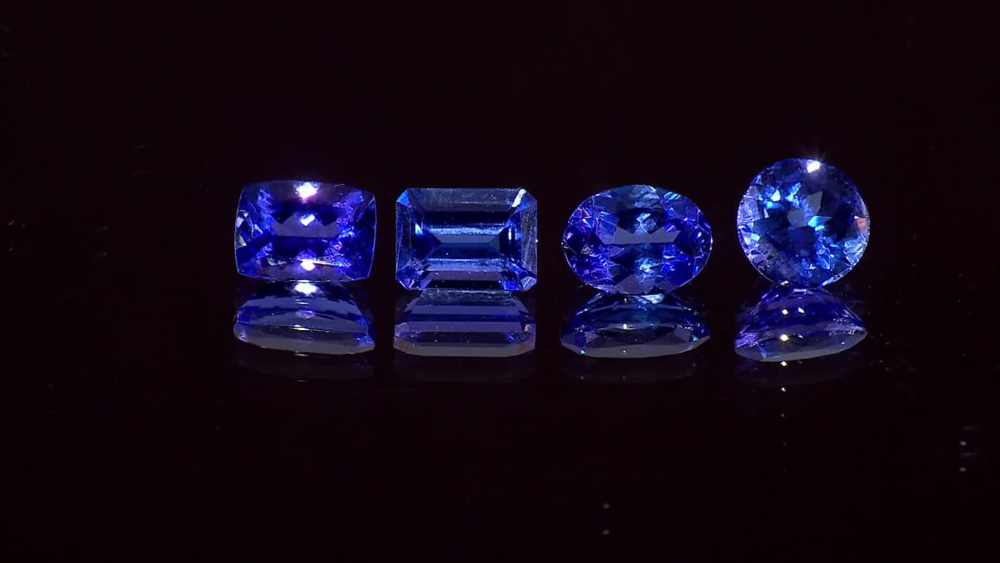 Mega Clearance Deal Premium Tanzanite (Cush 7x5 mm) 1.00 ctw
