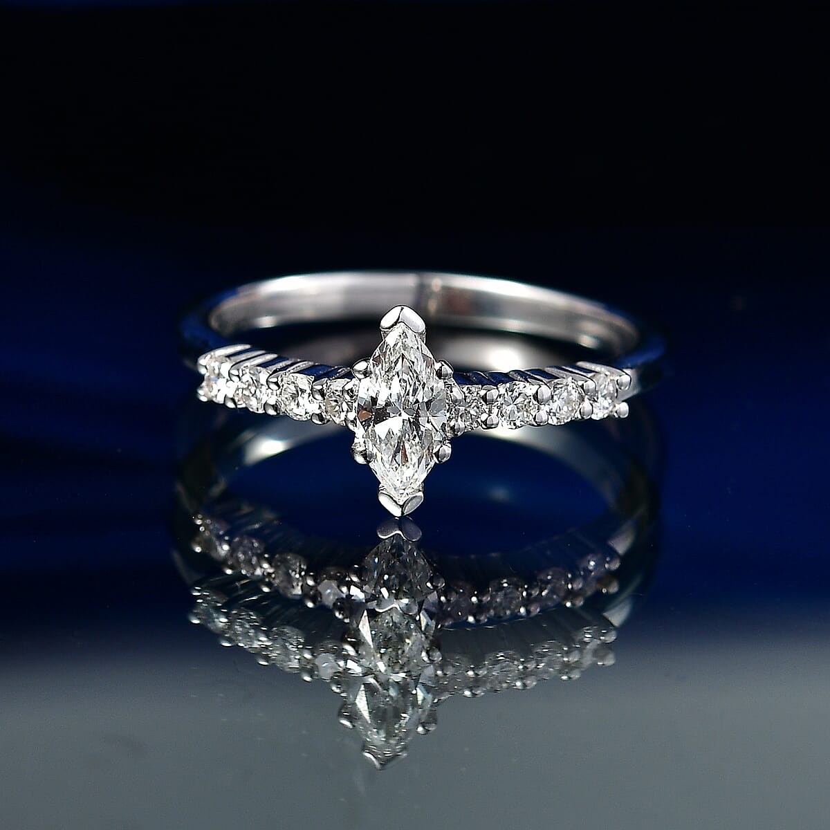 Luxuriant Lab Grown Diamond G-H SI 0.50 ctw Ring in Rhodium Over Sterling Silver (Size 7.0) image number 1