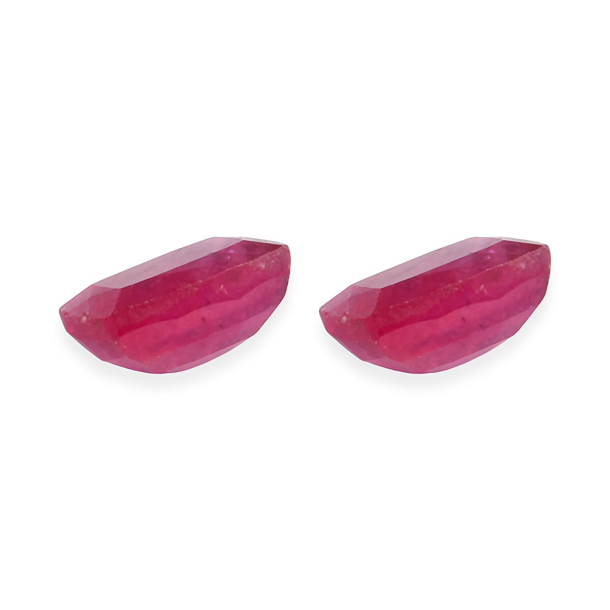 Niassa Ruby (FF) Set of 2 (Cush 6x4 mm) 1.50 ctw image number 2