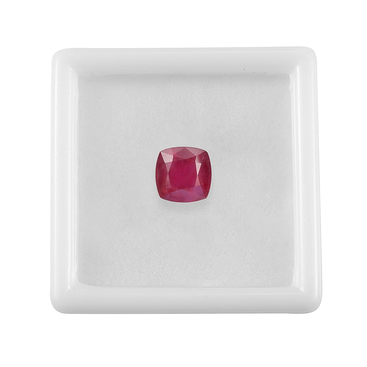 Niassa Ruby (FF) (Cush 8x8 mm) 3.17 ctw