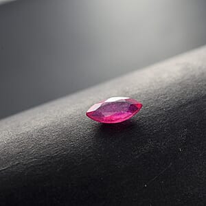 Premium Niassa Ruby (FF) (Mrq 10x5 mm) 1.07 ctw