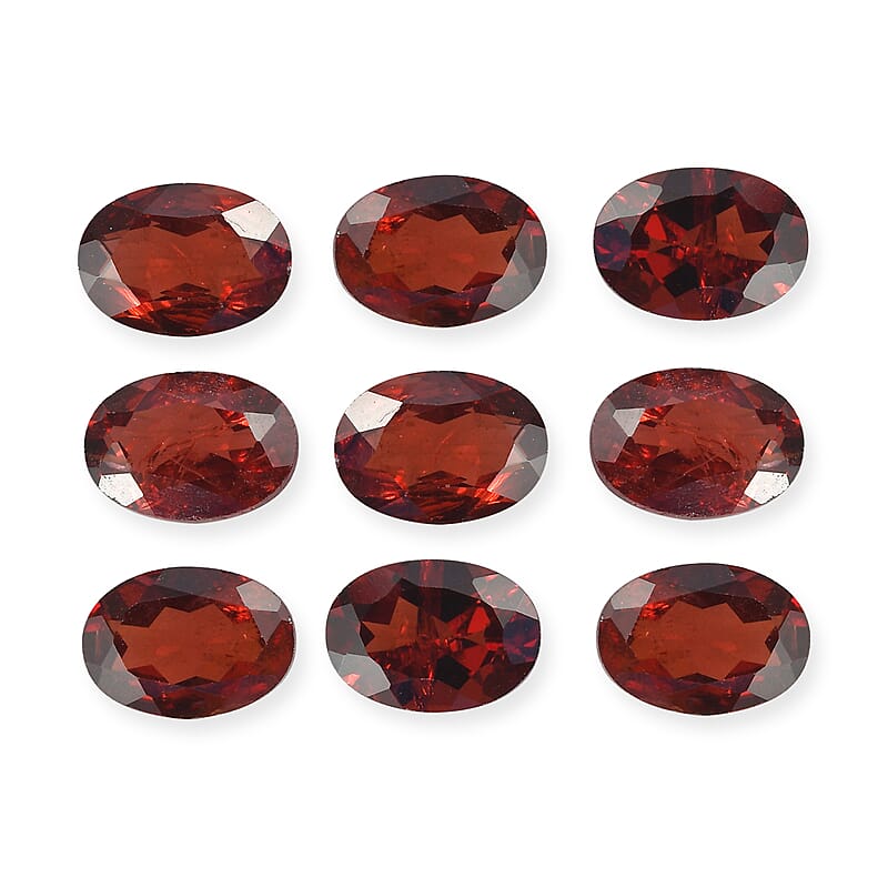 Mozambique Garnet Set of 9 (Ovl 7x5 mm) 8.32 ctw