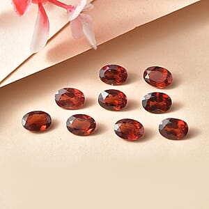Mozambique Garnet Set of 9 (Ovl 7x5 mm) 8.32 ctw