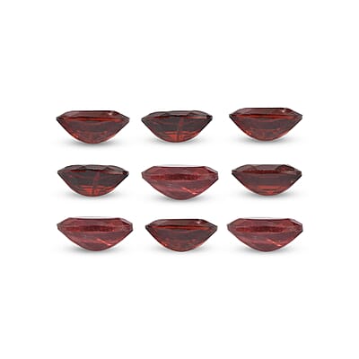 Mozambique Garnet Set of 9 (Ovl 7x5 mm) 8.32 ctw