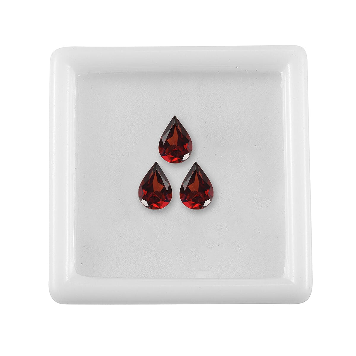Premium Mozambique Garnet Set of 3 (Pear 7x5 mm) 2.36 ctw