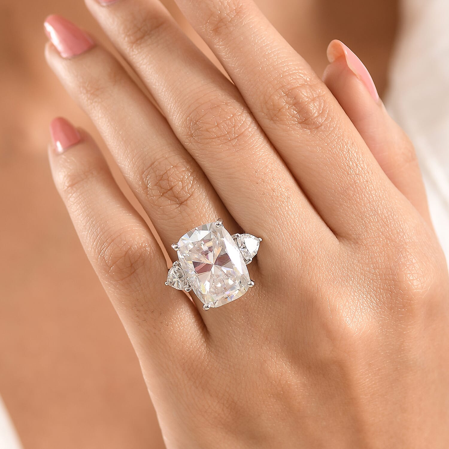 D'Joy Moissanite 15.75 ctw Signature Ring in Rhodium Over Sterling Silver (Size 6.0)