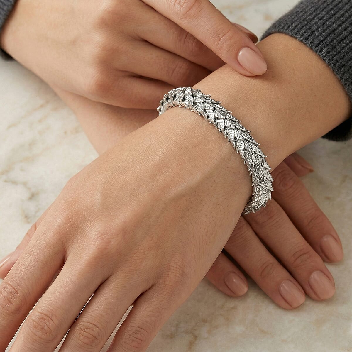 D'Joy Bali Legacy Sterling Silver Eagle Bracelet (9.00 In) 40.39 Grams image number 2