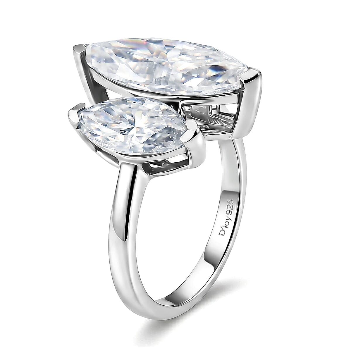 D'Joy Moissanite 4.65 ctw 3 Stone Ring in Rhodium Over Sterling Silver (Size 6.0)