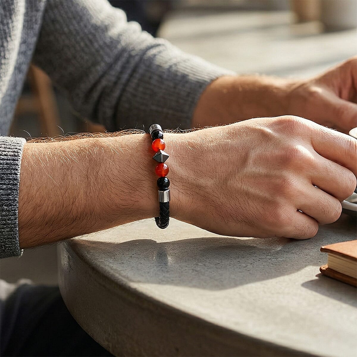 Red Agate 18.00 ctw Beaded Bracelet in Stainless Steel (8.50 In) image number 2