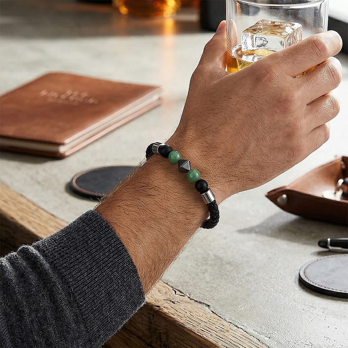 Green Aventurine 18.00 ctw Beaded Bracelet in Stainless Steel (8.50 In) image number 2