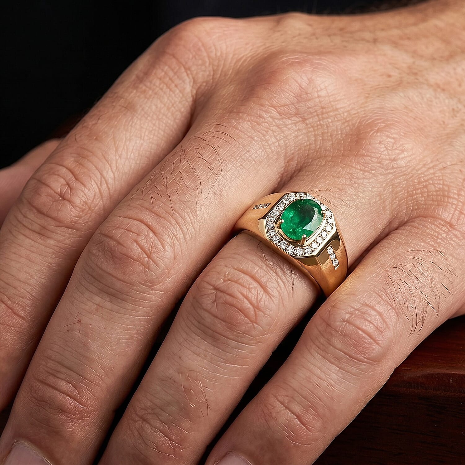 Luxoro AAA Kagem Zambian Emerald and Diamond I2 1.30 ctw Men's Ring in 10K Green Gold (Size 11.0) 5.50 Grams
