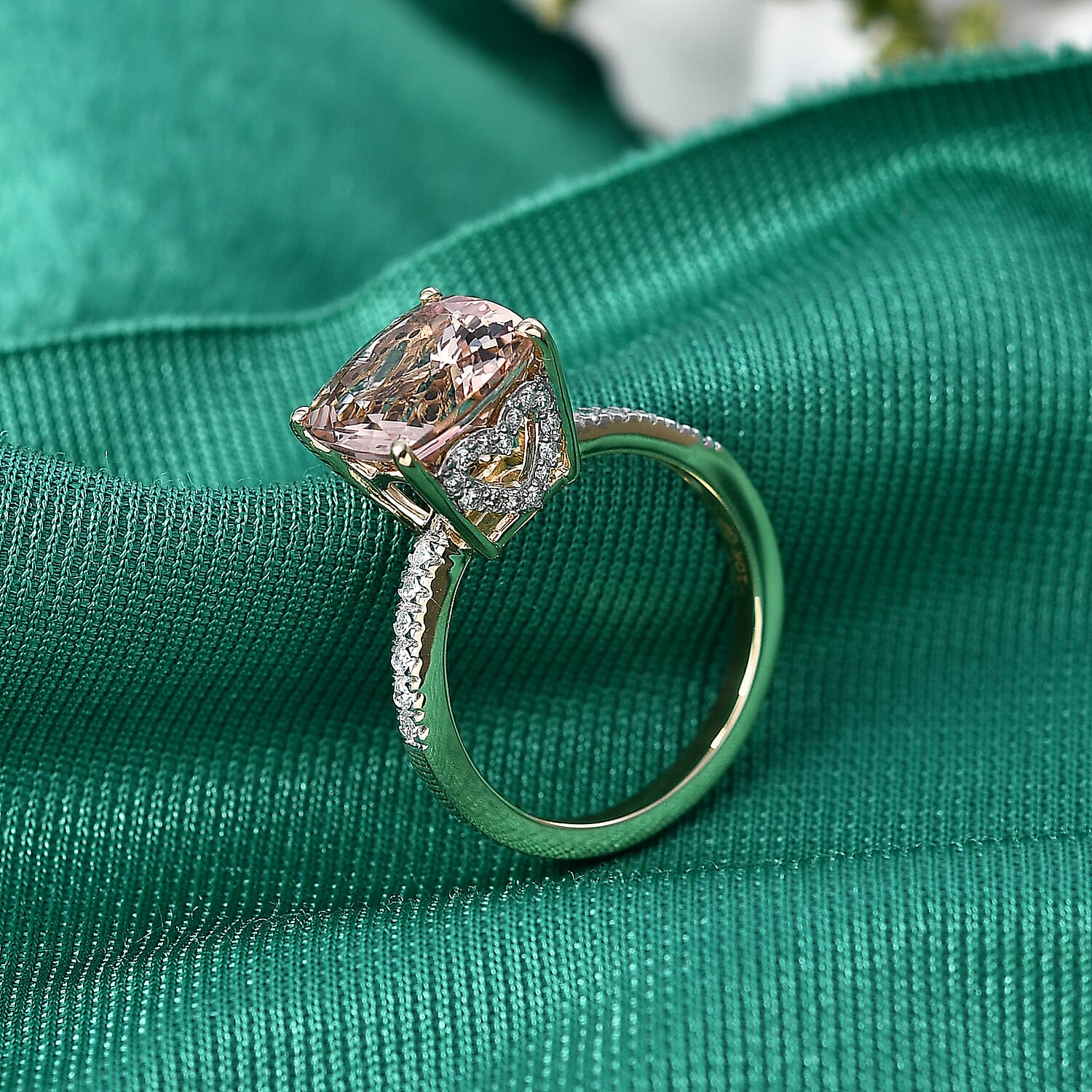 GP Amore Collection AAA Marropino Morganite and Diamond I2 4.10 ctw Ring in 10K Yellow Gold (Size 6.0)