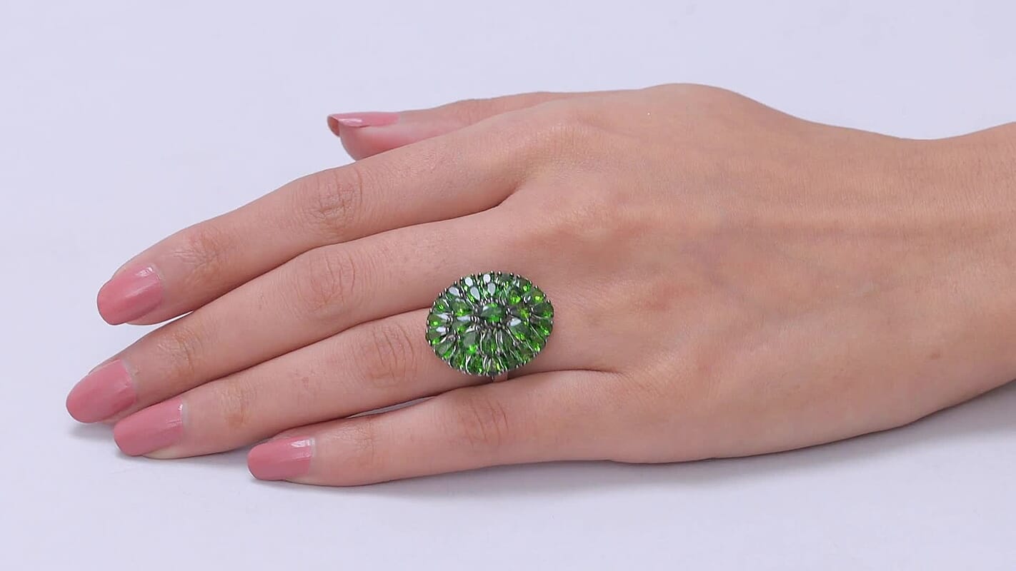 D'Joy Chrome Diopside Ring in Rhodium Over Sterling Silver (Size 10.0) 7.10 ctw
