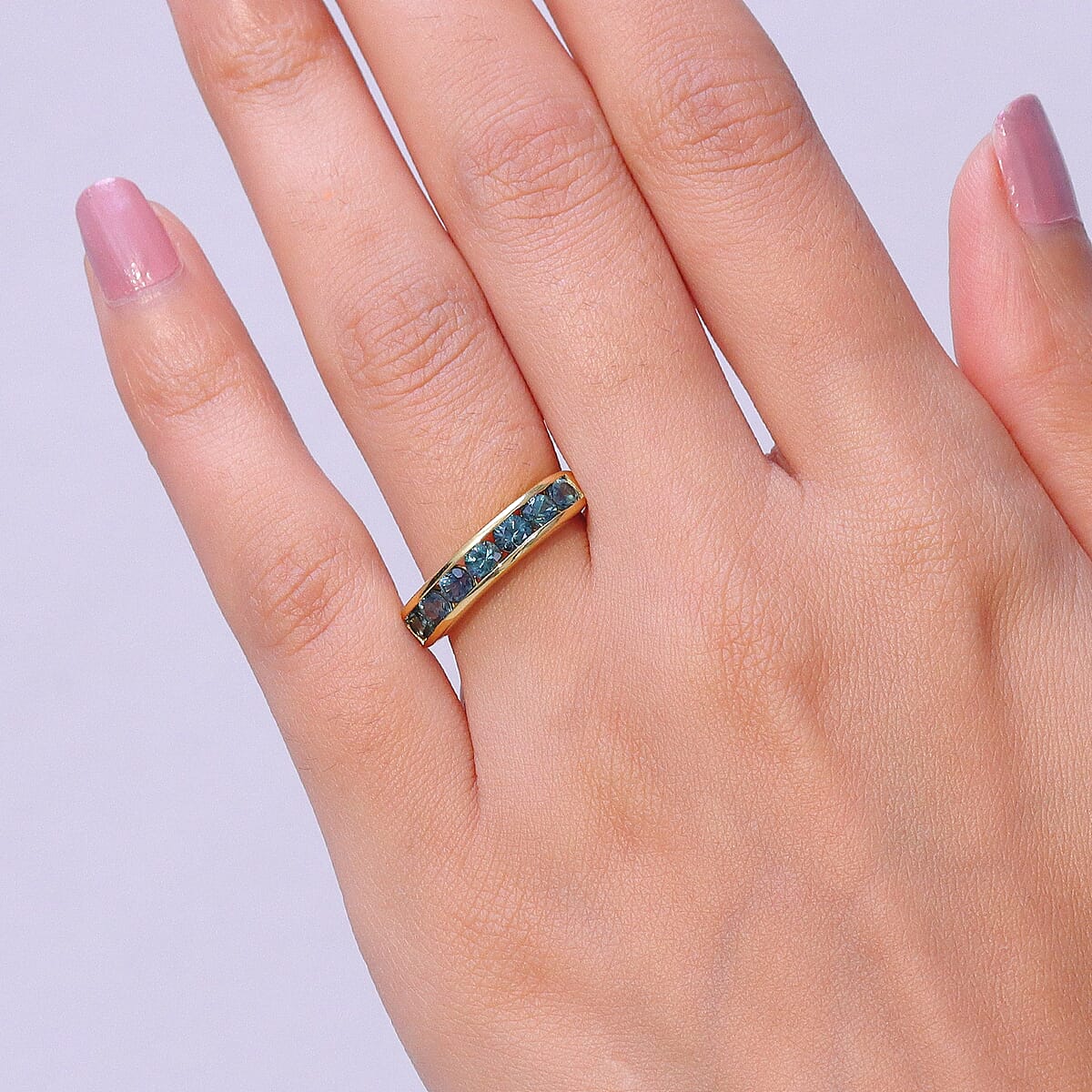 D'Joy Montana Sapphire 1.50 ctw Classic Band Ring in 18K Vermeil Yellow Gold Over Sterling Silver (Size 10.0) (Del. in 8-10 Days) image number 2