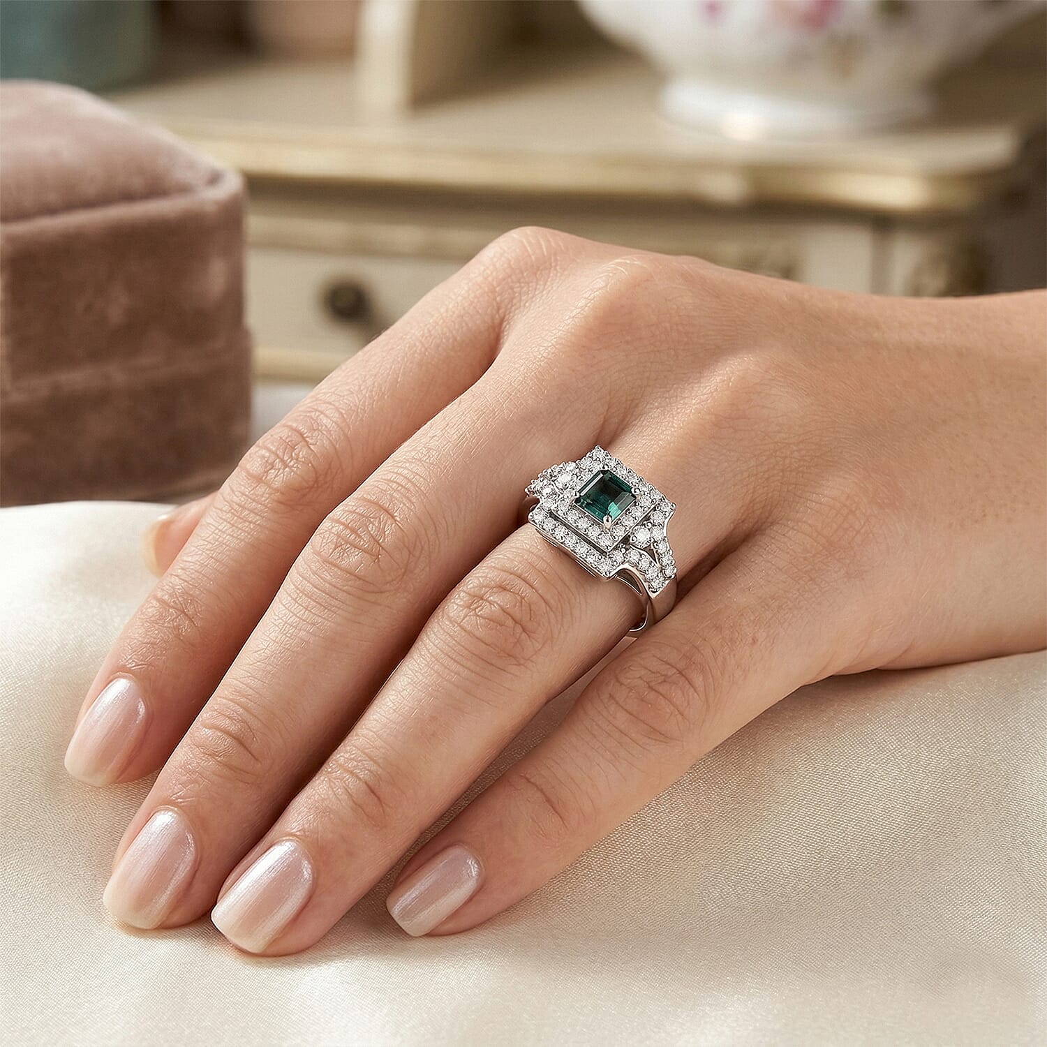 Certified & Appraised D'Joy Premium Arquiana Mint Tourmaline, Moissanite Ring in Rhodium Over Sterling Silver (Size 7.0) 1.33 ctw