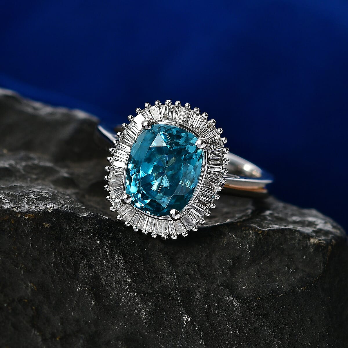 Luxoro AAA Cambodian Blue Zircon and Diamond I2 5.20 ctw Ocean Starlight Halo Ring in 10K White Gold (Size 10.0) image number 1