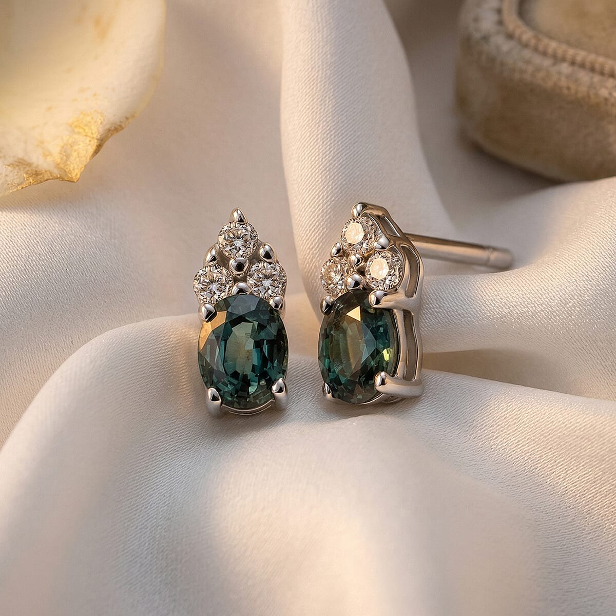 D'Joy Montana Sapphire and White Zircon 0.60 ctw Classic Crown Stud Earrings in Rhodium Over Sterling Silver (Del. in 8-10 Days) image number 1