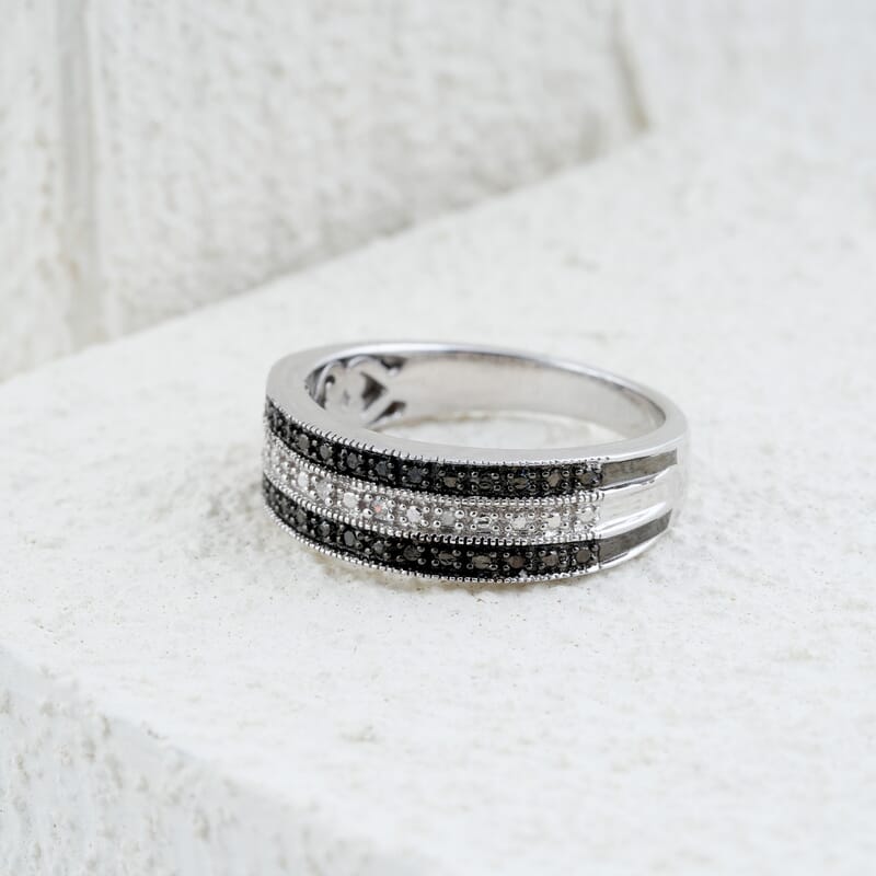 Natural Black and White Diamond 0.07 ctw Ring in Sterling Silver (Size 6.0)
