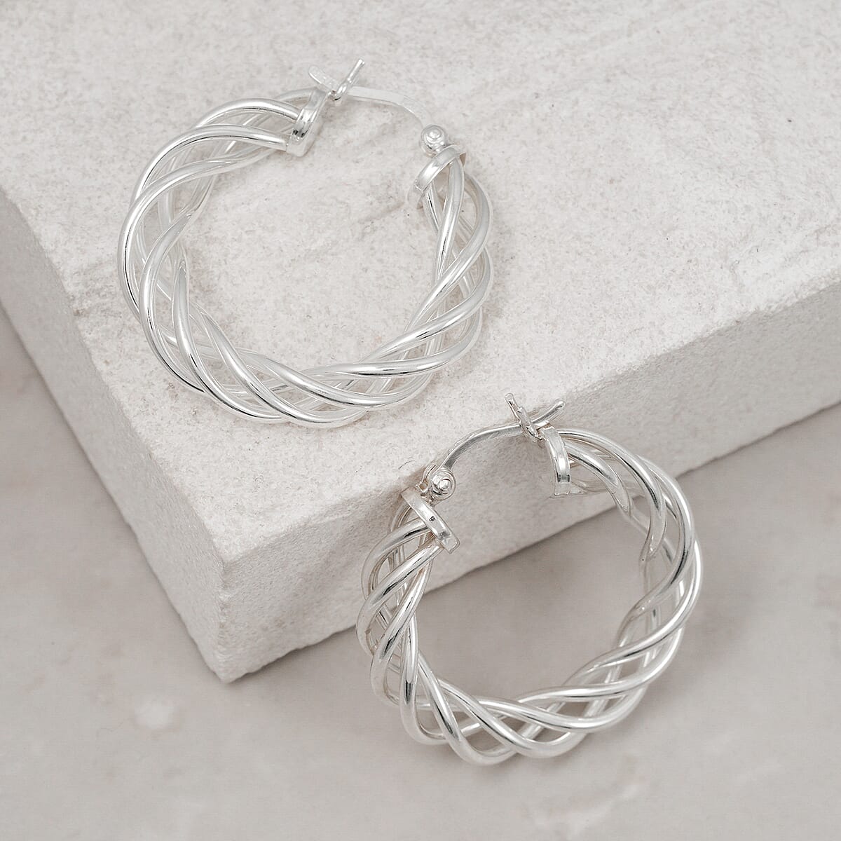 Hoop Earrings in Rhodium Over Sterling Silver 4.05 Grams image number 1