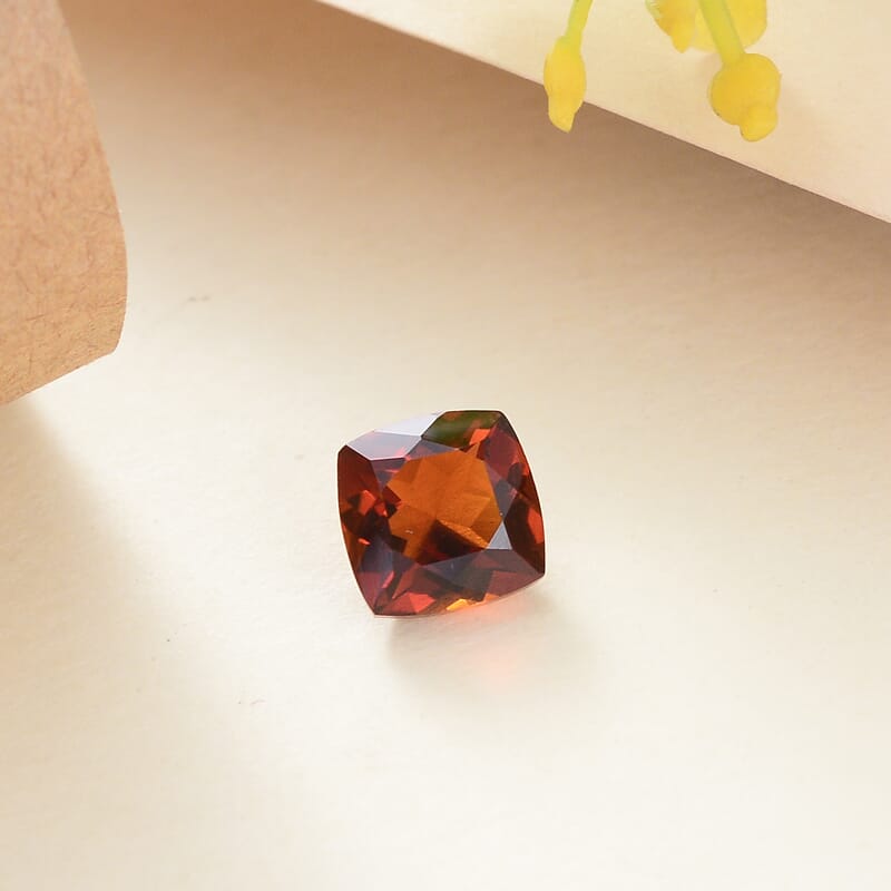 Premium Red Citrine (Cush 7x7 mm) 1.43 ctw
