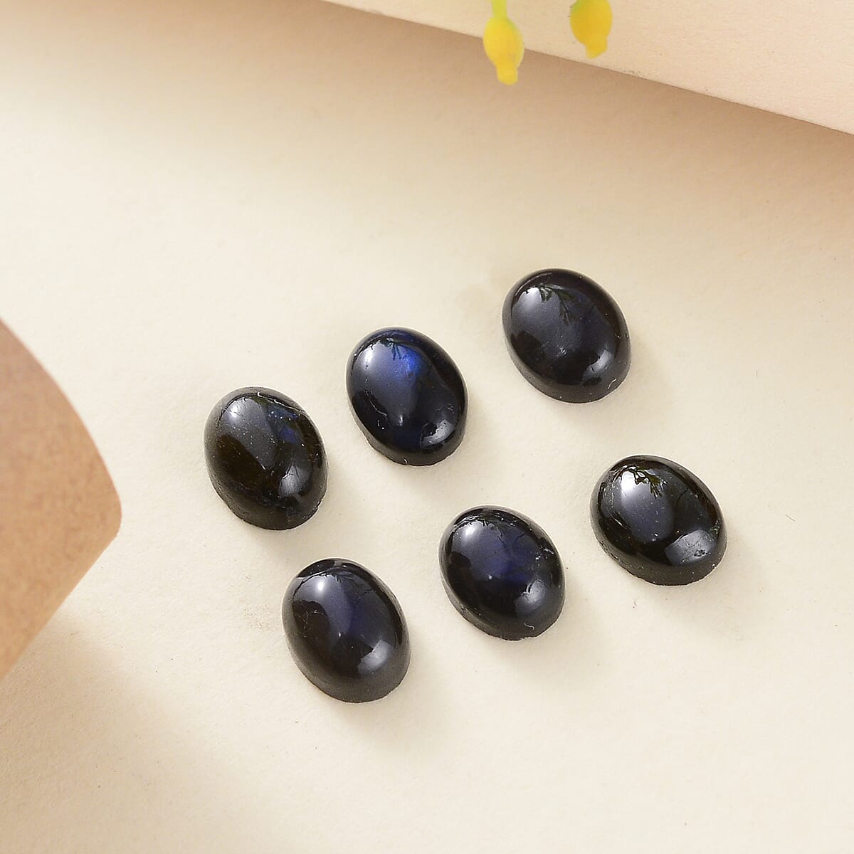 Premium Malagasy Labradorite Set of 6 (Ovl 8x6 mm) 8.29 ctw image number 1