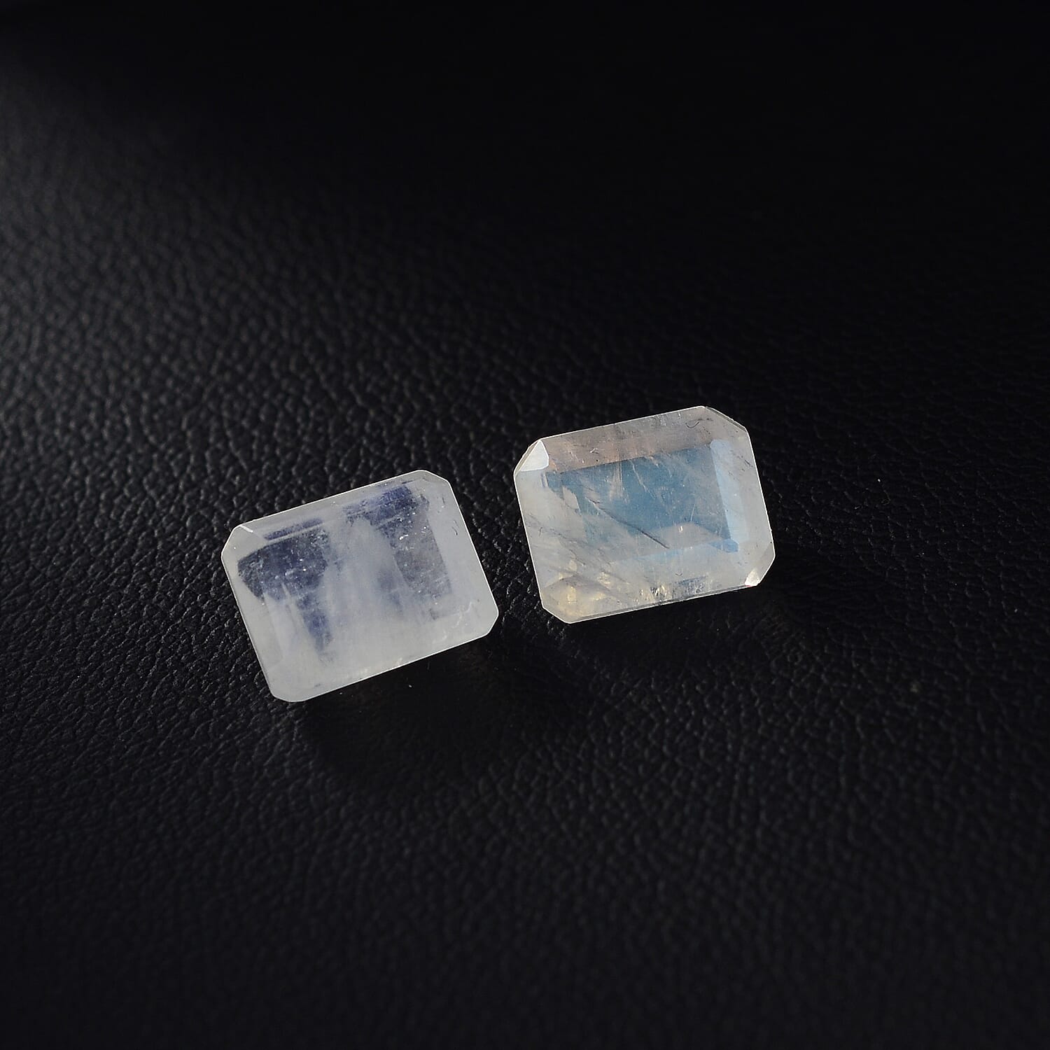 Rainbow Moonstone Set of 2 (Oct 9x7 mm) 4.60 ctw