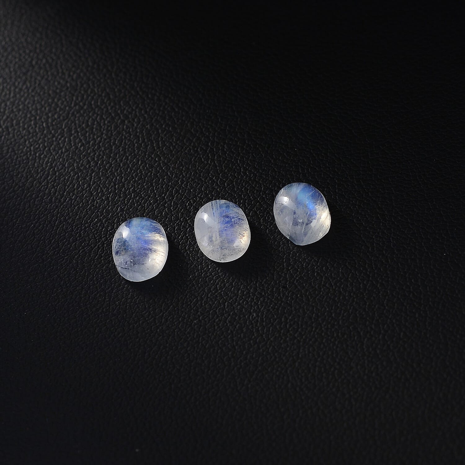 Rainbow Moonstone Set of 3 (Ovl 8x6 mm) 3.62 ctw